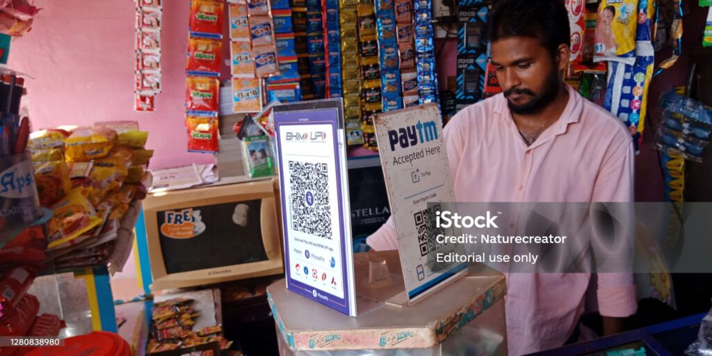digital marketing kochi, people buying online.